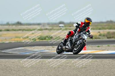 media/Apr-18-2025-TrackDaz (Fri) [[45f5874c44]]/C Group/Session 1 (Turn 7)/